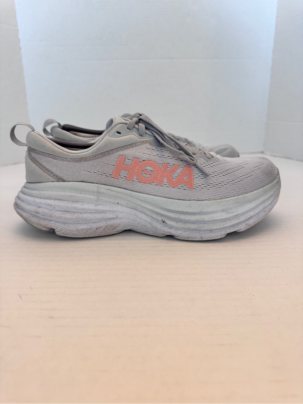 Hoka One One Bondi 8 Womens Size 10.5 Gray Rose Gold Sneaker Shoes Running Walk